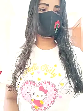 Snapshot of Nodi- chatting on 06-15-26, 01:41 Nodi- online show from 06-15-26, 01:41