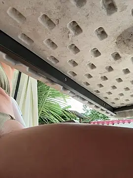 Snapshot of sara_calderon chatting on 03-15-26, 01:39 sara calderon online show from 03-15-26, 01:39