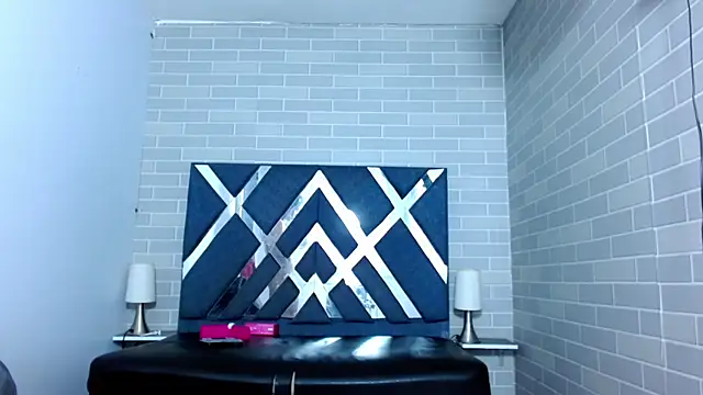 Snapshot of Raven_Doll19 chatting on 07-14-26, 01:30 Raven Doll19 online show from 07-14-26, 01:30