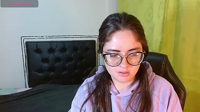 KrystalAdams online show from 11-21-25, 01:10