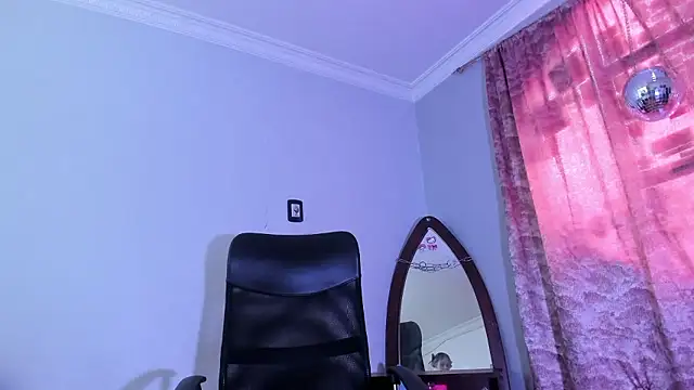 Pamela Squirtt online show from 01-16-26, 03:16