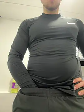 Snapshot of villano69_ chatting on 04-04-26, 10:02 villano69 online show from 04-04-26, 10:02