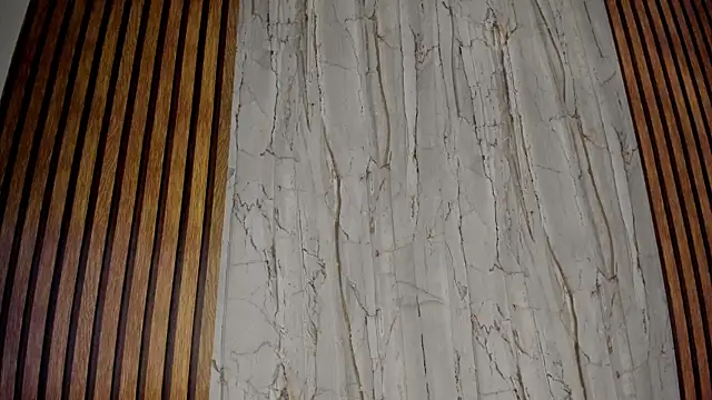 Cherry  Hot online show from 12-20-25, 12:29