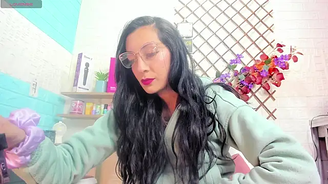Snapshot of SALOME_KORLAND chatting on 06-23-26, 03:10 SALOME KORLAND online show from 06-23-26, 03:10