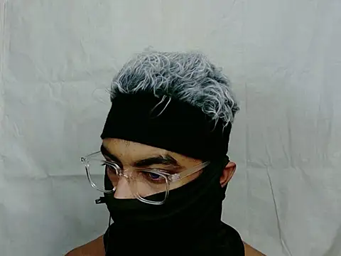 ChiseledCharm online show from 06-19-26, 09:07