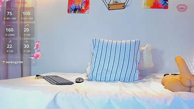 Snapshot of milfhorny_69 chatting on 04-28-26, 12:43 milfhorny 69 online show from 04-28-26, 12:43