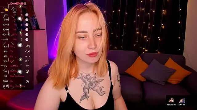 Snapshot of deboramoore chatting on 07-10-26, 02:05 deboramoore online show from 07-10-26, 02:05