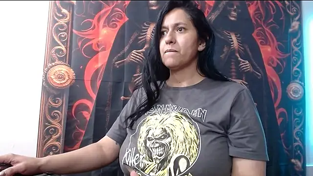Snapshot of holydeath_1 chatting on 07-04-26, 08:26 holydeath 1 online show from 07-04-26, 08:26