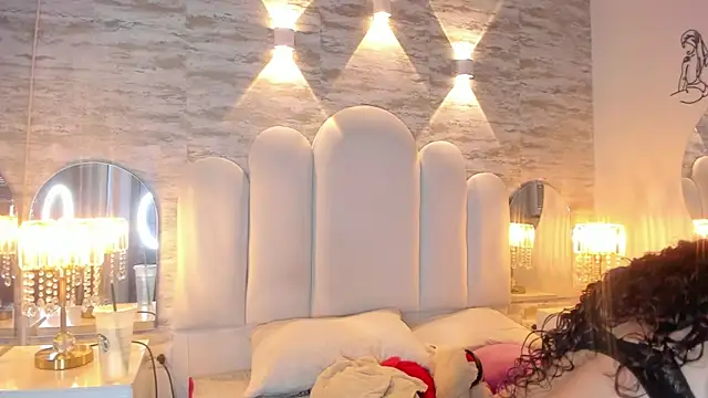 Yassy vazquez online show from 01-14-26, 07:41