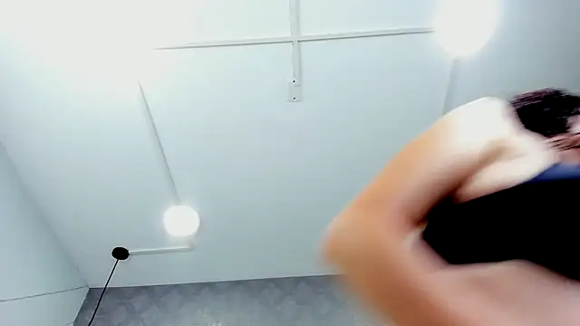 Snapshot of ThaliaCross chatting on 09-26-25, 07:51 ThaliaCross online show from 09-26-25, 07:51