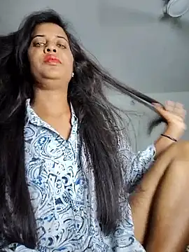 cute radhikaa online show from 04-02-26, 09:01