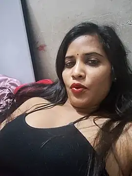 cute radhikaa online show from 04-05-26, 09:23