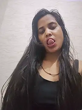 cute radhikaa online show from 06-15-26, 05:04