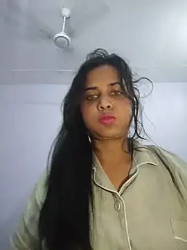 cute radhikaa online show from 06-19-26, 07:23
