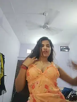 cute radhikaa online show from 07-13-26, 04:59