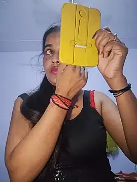 cute radhikaa online show from 07-15-26, 06:13