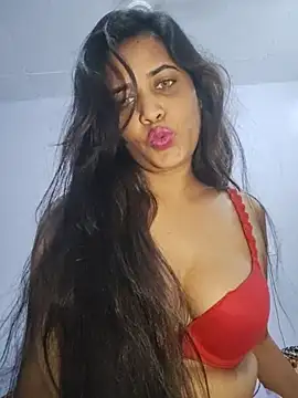 cute radhikaa online show from 07-24-26, 10:35