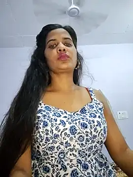 cute radhikaa online show from 07-31-26, 09:47