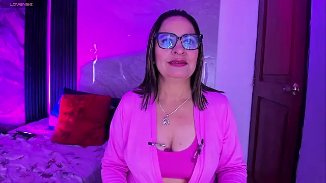Agatha Pleasure online show from 02-05-26, 11:48