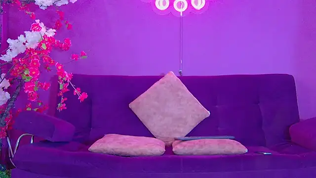 Daliana Gounbolt online show from 06-26-26, 11:47