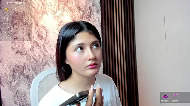 amy innocent 1 online show from 04-12-26, 09:09