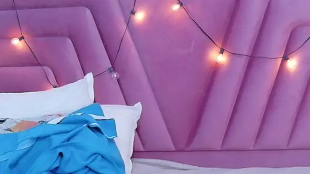 EbonyCoWorker online show from 03-25-26, 05:46