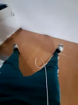 Livian69557 online show from 04-07-26, 03:01