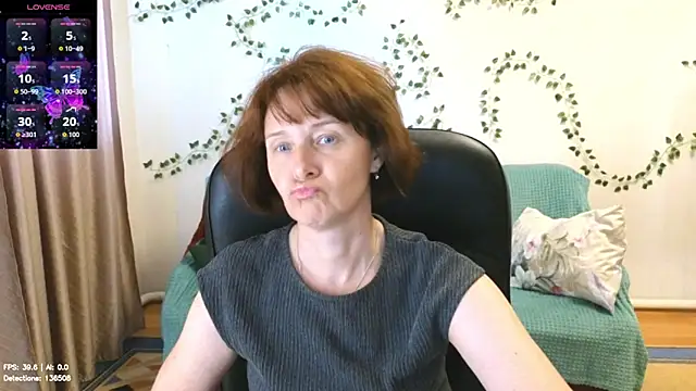 Lia Tito online show from 06-30-26, 01:01