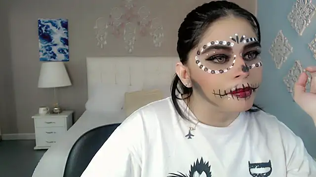 maddissonivanova online show from 10-26-25, 07:20