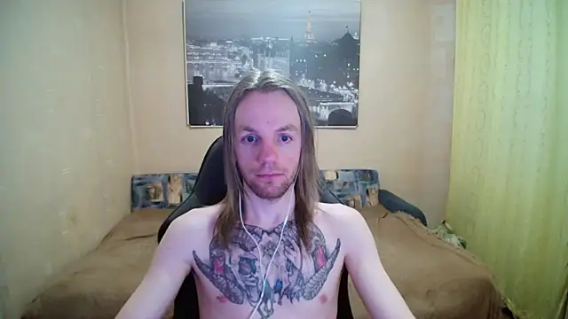 AdamDickens online show from 04-07-26, 01:06