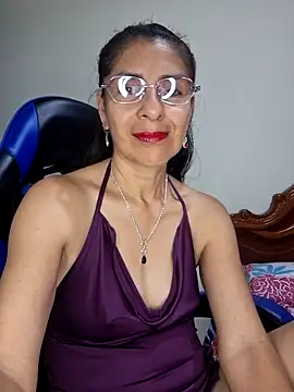 Natasha 50 online show from 03-28-26, 07:57