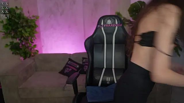 Snapshot of Regina_Sweet054 chatting on 01-31-26, 07:34 Regina Sweet054 online show from 01-31-26, 07:34