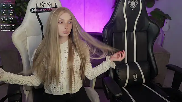 Snapshot of Regina_Sweet054 chatting on 03-05-26, 03:19 Regina Sweet054 online show from 03-05-26, 03:19