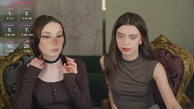 Snapshot of Regina_Sweet054 chatting on 03-20-26, 03:17 Regina Sweet054 online show from 03-20-26, 03:17