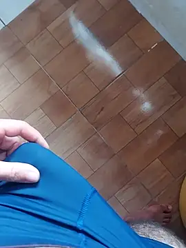 Snapshot of O_Mascarado_NK chatting on 12-04-25, 12:47 O Mascarado NK online show from 12-04-25, 12:47