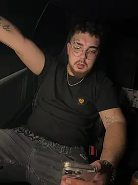 Snapshot of MrSavagexx chatting on 02-09-26, 05:50 MrSavagexx online show from 02-09-26, 05:50