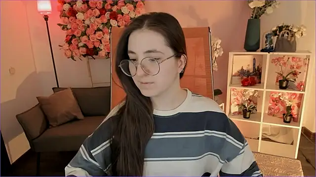 VirtuallVoyant online show from 02-25-26, 01:26