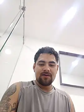 Maximo cum27 online show from 06-08-26, 04:35