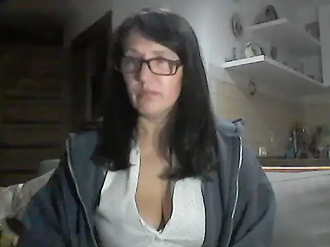 Elena48324 online show from 03-08-26, 07:50