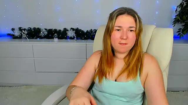 Snapshot of Sofii_darling chatting on 01-13-26, 05:51 Sofii darling online show from 01-13-26, 05:51