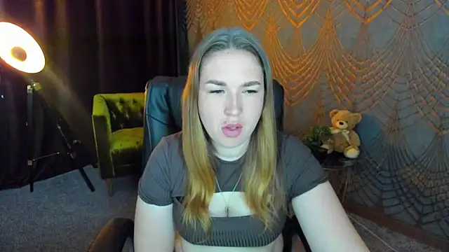 Sofii darling online show from 04-27-26, 04:27