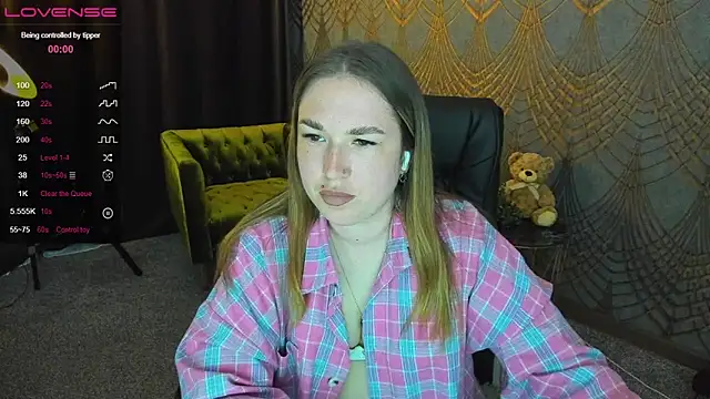 Sofii darling online show from 05-04-26, 04:36
