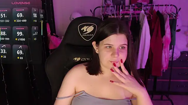 AmyVibess online show from 07-13-26, 07:38