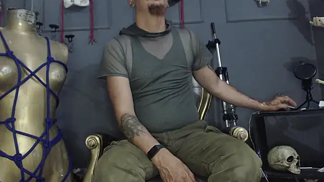 Snapshot of zain_kreigger chatting on 04-02-26, 03:37 zain kreigger online show from 04-02-26, 03:37