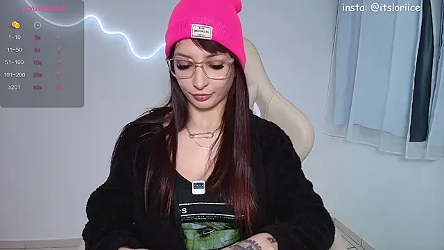 Miss-Brazil online show from 06-24-26, 09:03