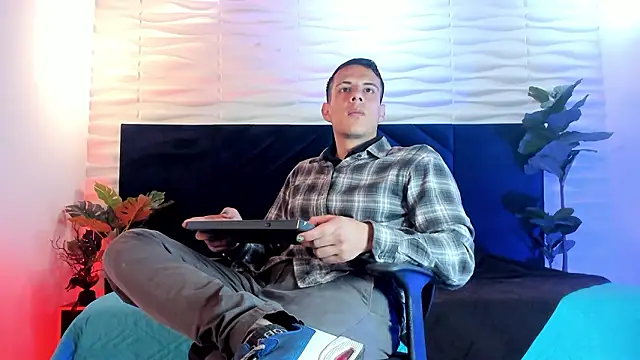 Dustin Sonne online show from 03-15-26, 03:23