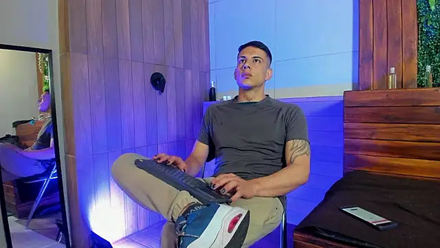 Dustin Sonne online show from 03-28-26, 03:39