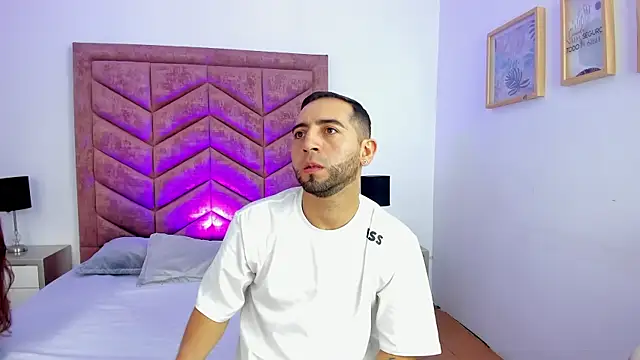 Lushian  online show from 12-21-25, 03:41