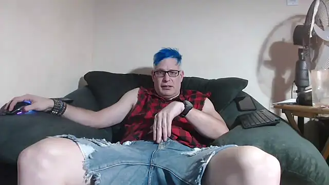nerdy6 online show from 05-17-26, 06:33