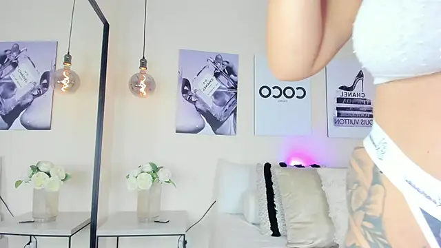Samantha hotly online show from 05-24-26, 02:55